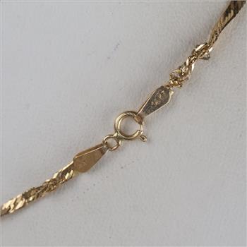 14kt Gold Herringbone Chain Necklace