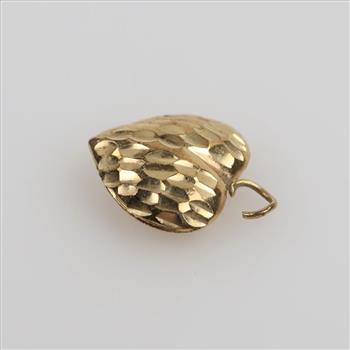 14kt Gold Hollow Heart Pendant