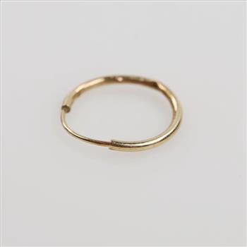 14kt Gold Hollow Hoop Earring