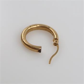 14kt Gold Hollow Hoop Earring