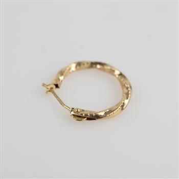 14kt Gold Hollow Hoop Earring