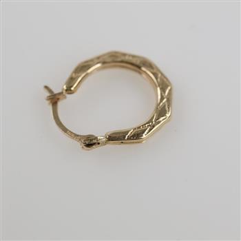 14kt Gold Hollow Hoop Earring