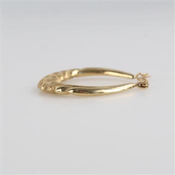14kt Gold Hollow Hoop Earring