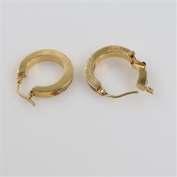 14kt Gold Hollow Hoop Earring
