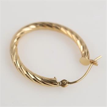 14kt Gold Hollow Hoop Earring