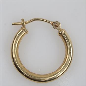 14kt Gold Hollow Hoop Earring
