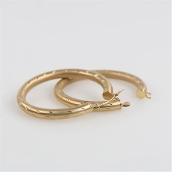 14kt Gold Hollow Hoop Earrings