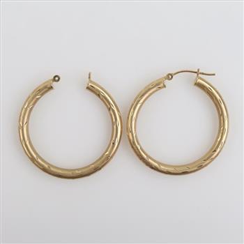 14kt Gold Hollow Hoop Earrings