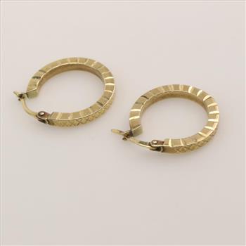 14kt Gold Hollow Hoop Earrings