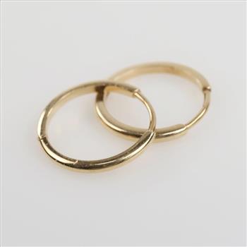 14kt Gold Hollow Hoop Earrings