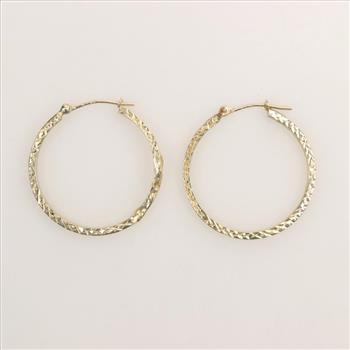 14kt Gold Hollow Hoop Earrings
