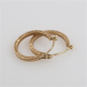14kt Gold Hollow Hoop Earrings