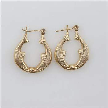 14kt Gold Hollow Hoop Earrings