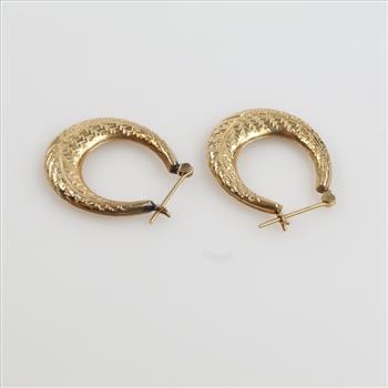 14kt Gold Hollow Hoop Earrings