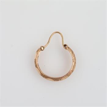 14kt Gold Hoop Earring