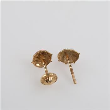 14kt Gold Ladybug Stud Earrings