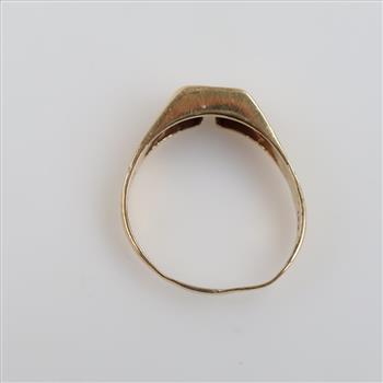 14kt Gold Letter R Signet Ring