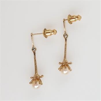 14kt Gold Pearl Dangle Earrings