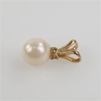 14kt Gold Pearl Diamond Accent Pendant