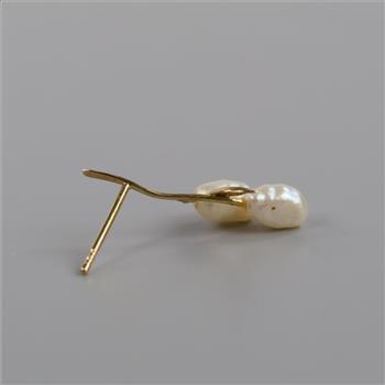 14kt Gold Pearl Drop Earring