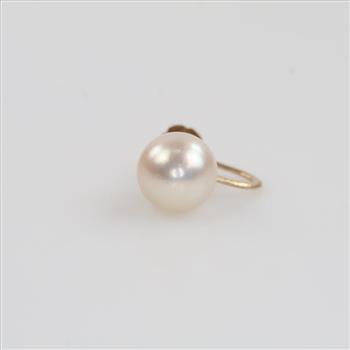 14kt Gold Pearl Earring