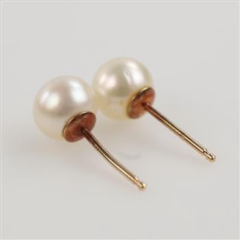 14kt Gold Pearl Earrings