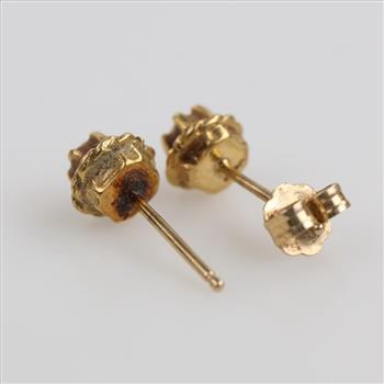 14kt Gold Pearl Earrings