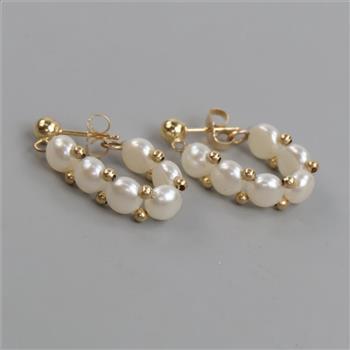 14kt Gold Pearl Hoop Earrings