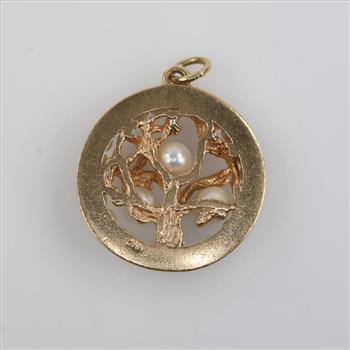 14kt Gold Pearl Pendant