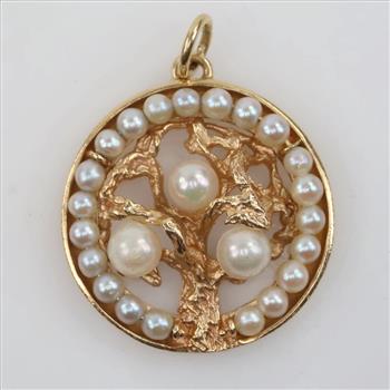 14kt Gold Pearl Pendant