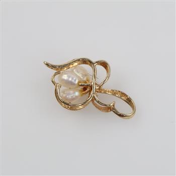 14kt Gold Pearl Pink Stone Accent Pendant