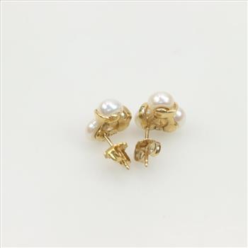 14kt Gold Pearl Stud Earrings