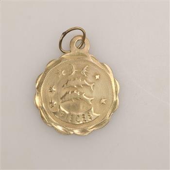 14kt Gold Pisces Pendant