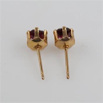 14kt Gold Red Garnet Stone Earrings