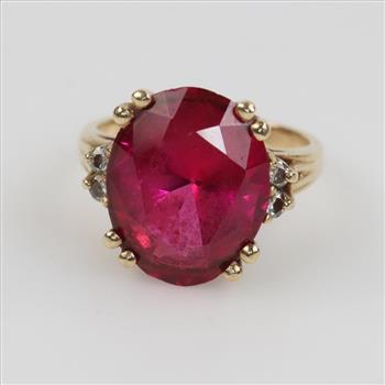 14kt Gold Red Ruby Diamond Accent Ring
