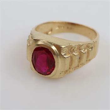 14kt Gold Red Stone Ring