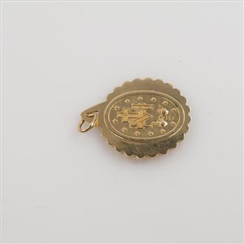 14kt Gold Religious Round Pendant