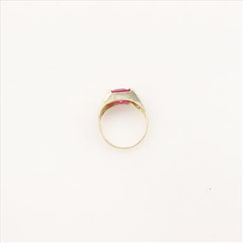 14kt Gold Ruby Ring