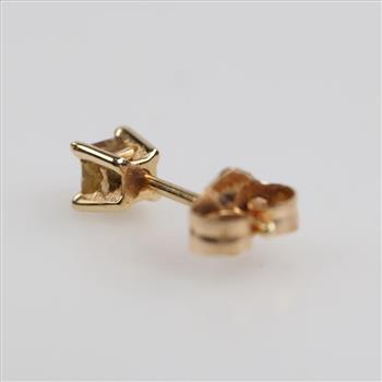 14kt Gold Single Diamond Earring