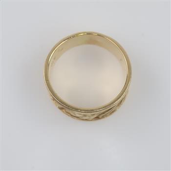 14kt Gold Textured Band