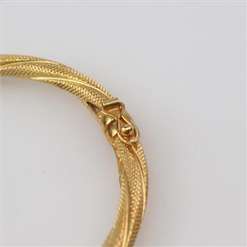 14kt Gold Twisted Bangle Bracelet