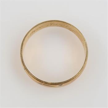 14kt Gold Two-tone Carved Band