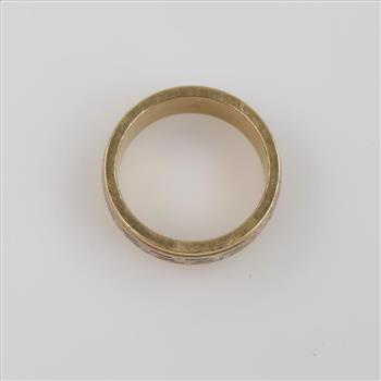 14kt Gold Two-tone Carved Band