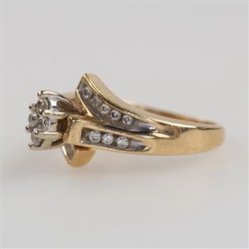 14kt Gold Two-tone Diamond Ring