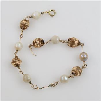 14kt GP Hollow And White Bead Bracelet