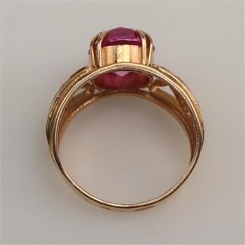 14kt Rose Gold Ruby Ring