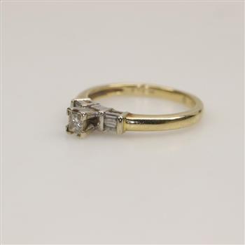 14kt Two Tone Gold Diamond Ring