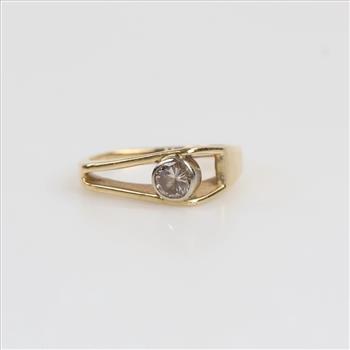 14kt Two Tone Gold Diamond Ring