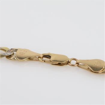 14kt Two-Tone Gold Flat Curb Chain Necklace -Evaluated By Our Certified Gemologist - AGS / GIA