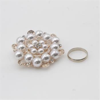 14kt White Gold Band And Fashion Brooch, 2 Pieces